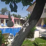 Penzion Cc's Butik 3*